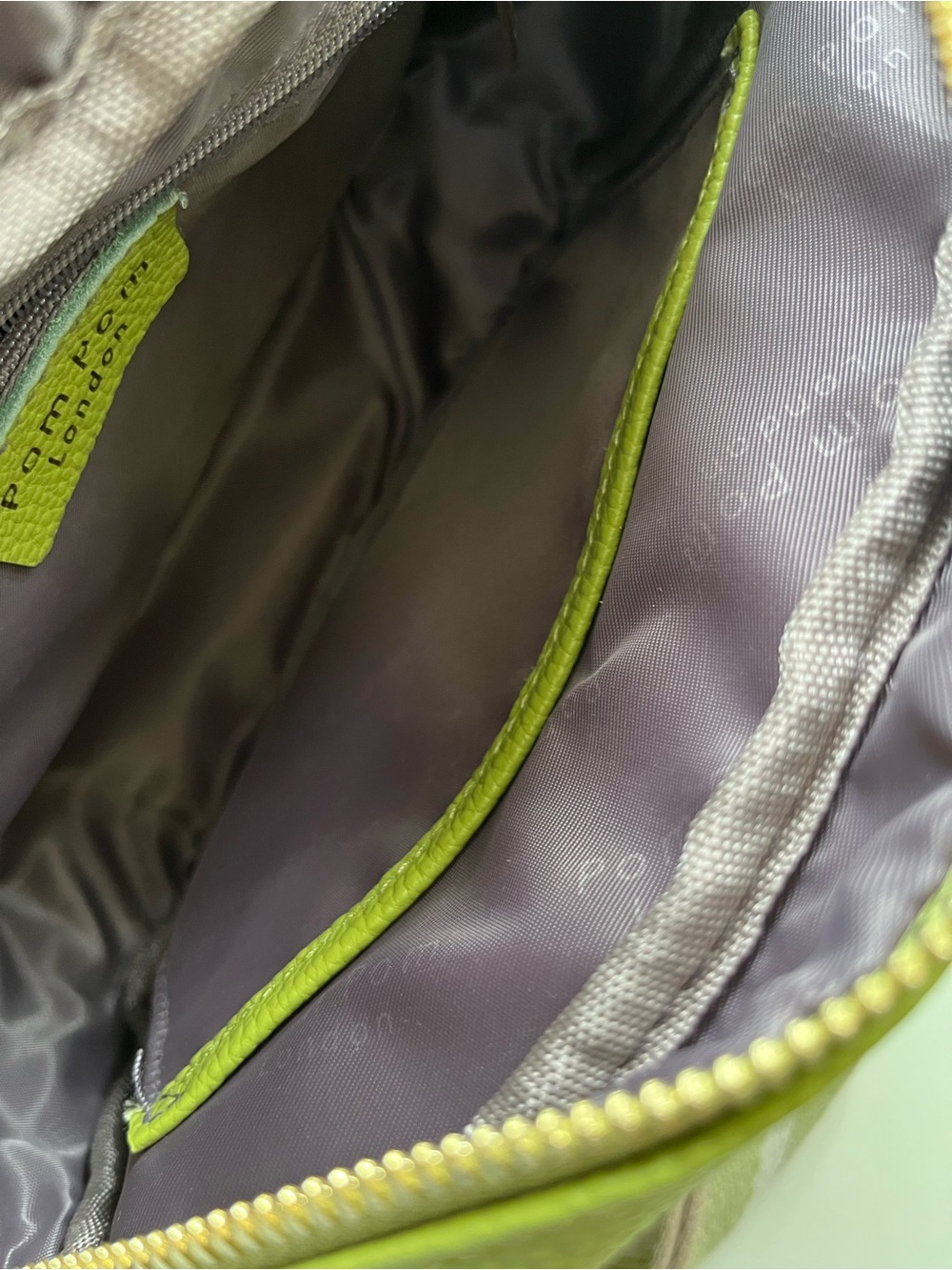 Pom Pom London Greenwich Crossbody Bag in Green with straps and charms - Picture 11 of 15